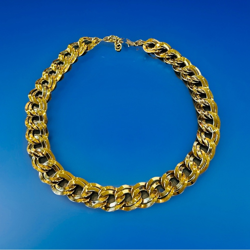 VTG Monet 80’s Chunky Gold Tone Heavy Double Link Statement Necklace 18-20”L